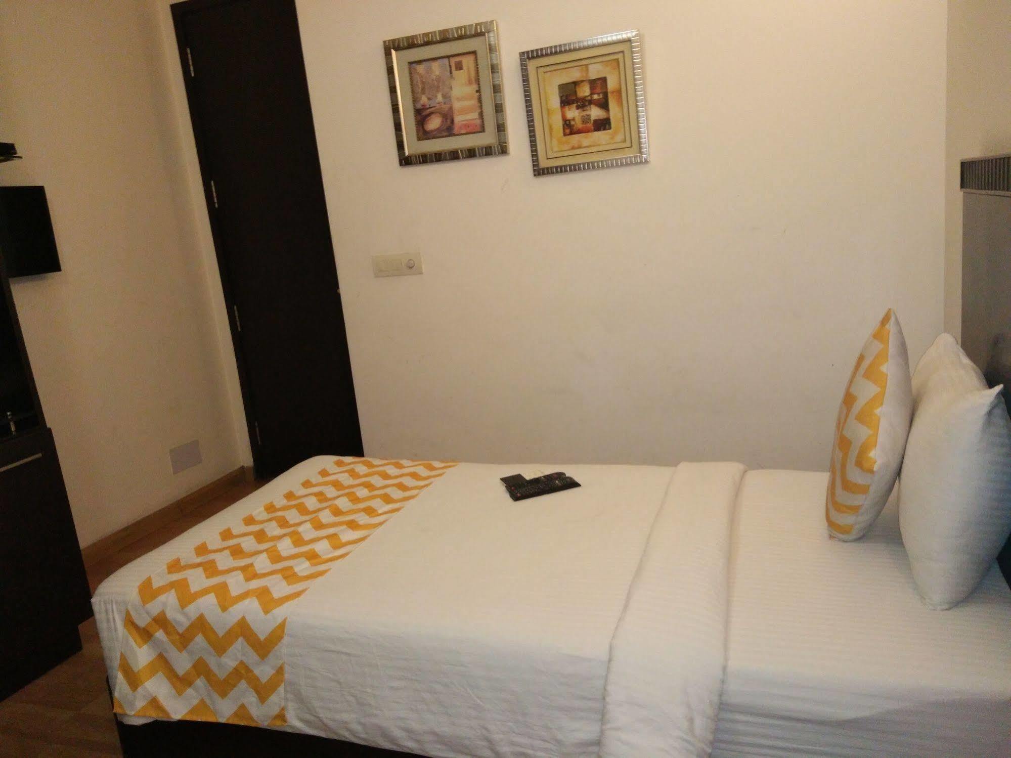 Hotel Mint Casa 뉴델리 외부 사진